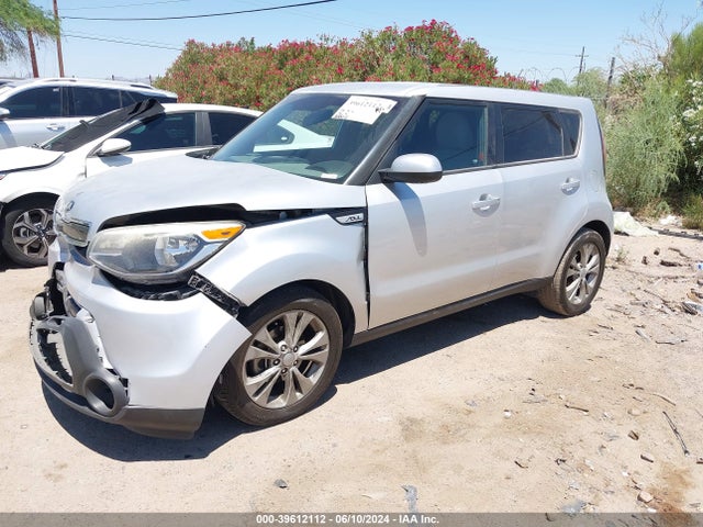 KIA SOUL + 2015 KNDJP3A54F7768317 Image 2