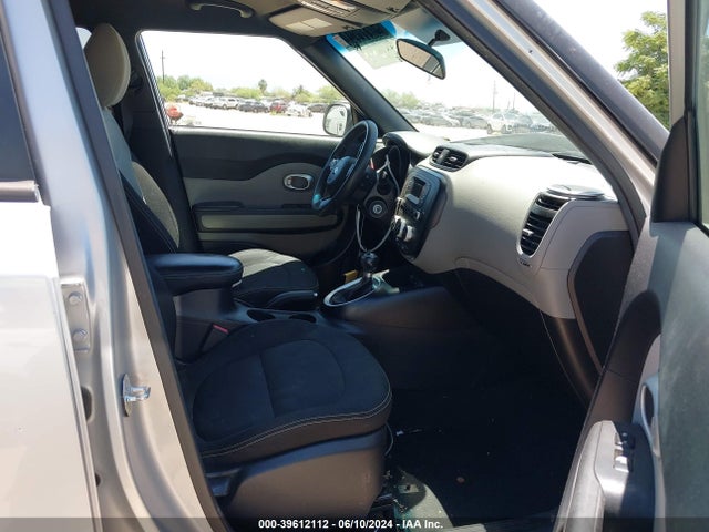 KIA SOUL + 2015 KNDJP3A54F7768317 Image 5