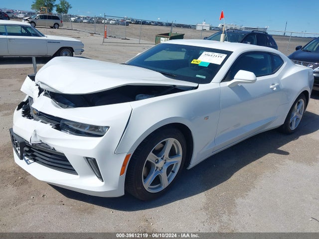 Chevrolet Camaro 1lt 2016 1G1FB1RS2G0192541 Image 2