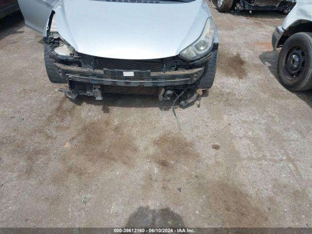 KMHDH4AE0EU090130 Hyundai Elantra Limited