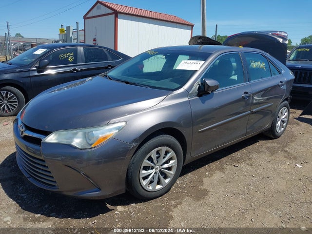 Toyota CAMRY LE 2016 4T4BF1FK5GR539823 Image 2