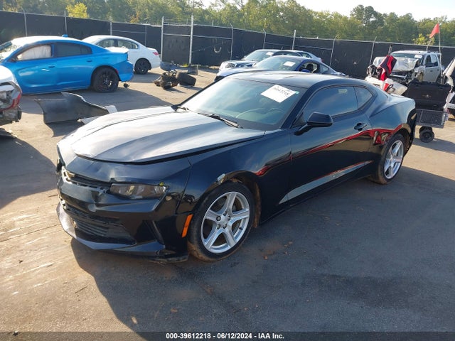 Chevrolet Camaro 1lt 2017 1G1FB1RX1H0105516 Image 2