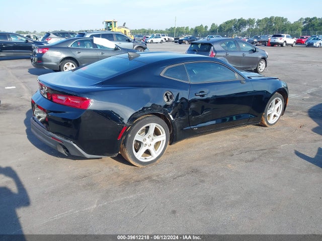 Chevrolet Camaro 1lt 2017 1G1FB1RX1H0105516 Image 4