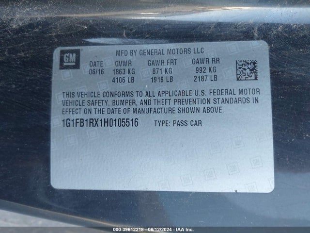Chevrolet Camaro 1lt 2017 1G1FB1RX1H0105516 Image 9
