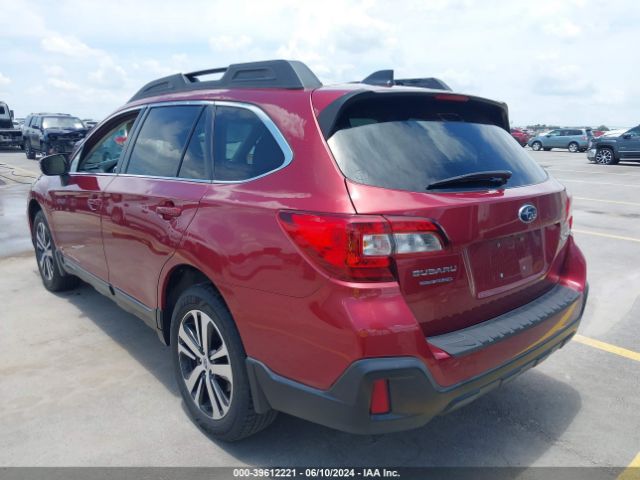 2018 SUBARU OUTBACK 4S4BSAKC4J3290190 Photo 2