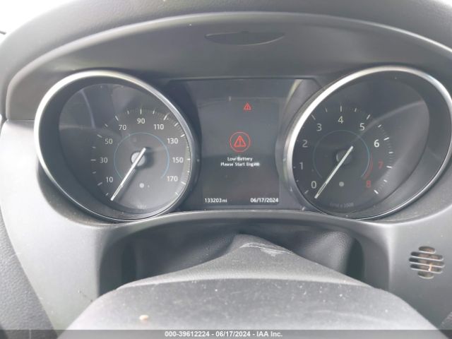 SAJAD4BG8HA974651 Jaguar Xe 25t Premium