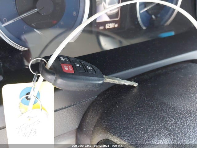 Toyota CAMRY LE 2016 4T4BF1FK8GR577112 Image 11