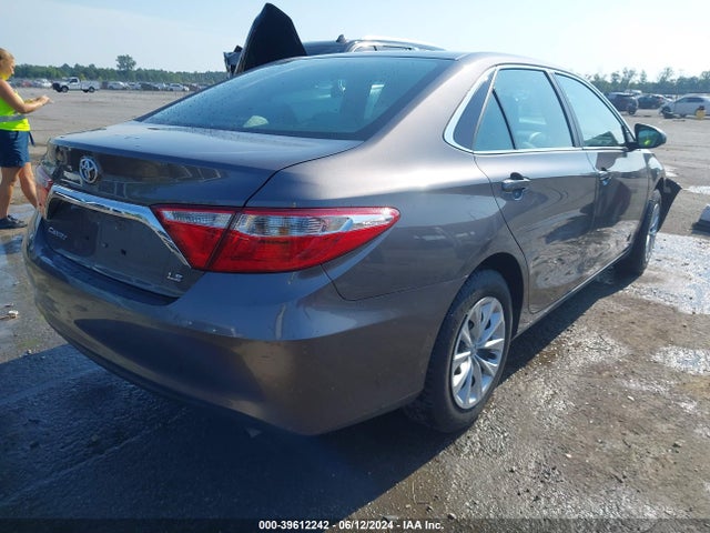 Toyota CAMRY LE 2016 4T4BF1FK8GR577112 Image 4