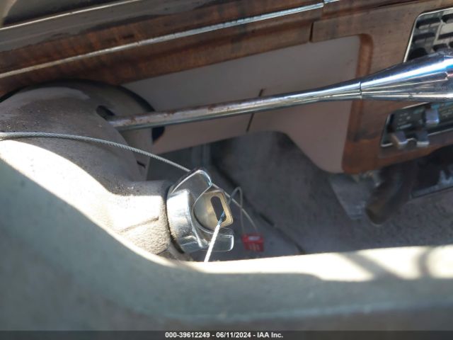 1989 FORD CROWN VICTORIA 2FABP74F4KX196885 Photo 10