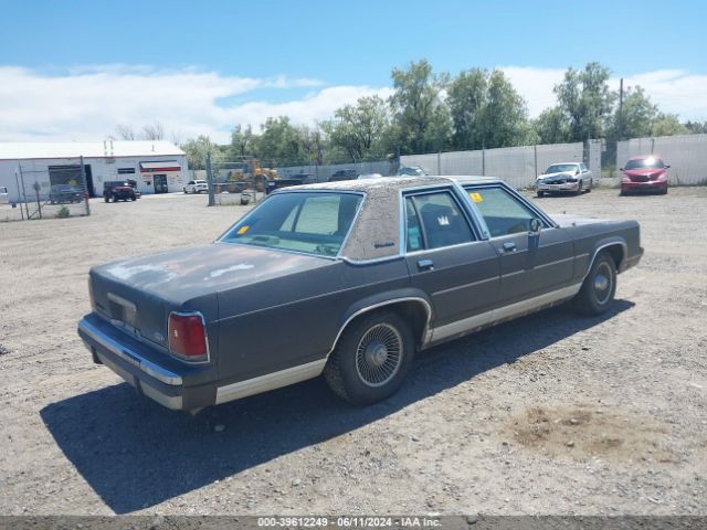 1989 FORD CROWN VICTORIA 2FABP74F4KX196885 Photo 3