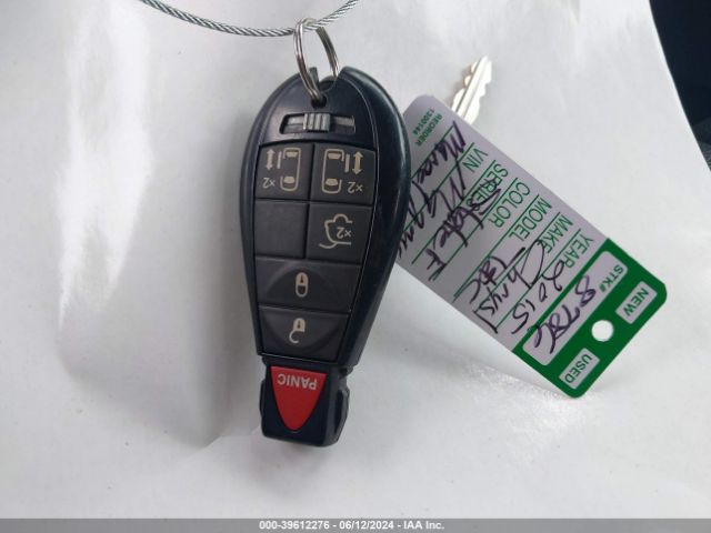 2C4RC1HG8FR710946 Chrysler Town & Country S