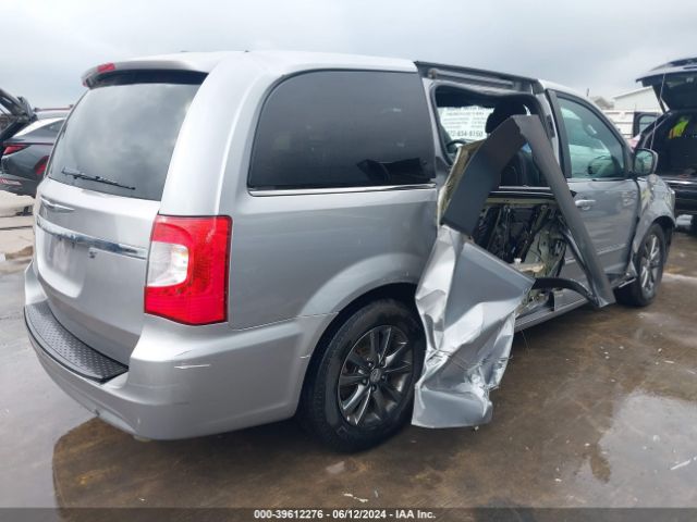 2C4RC1HG8FR710946 Chrysler Town & Country S