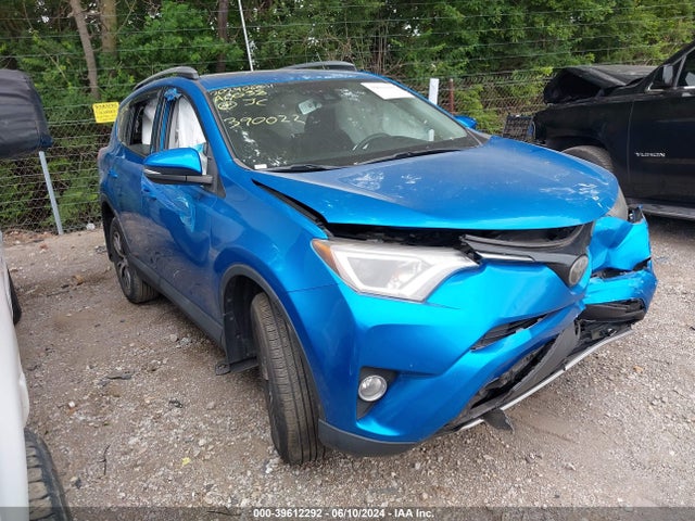Toyota Rav4 Xle 2017 2T3WFREV5HW390022 main image