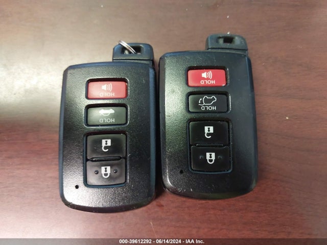 Toyota Rav4 Xle 2017 2T3WFREV5HW390022 Image 11