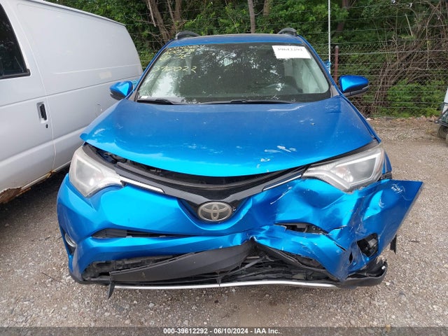 Toyota Rav4 Xle 2017 2T3WFREV5HW390022 Image 12