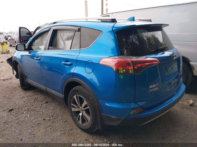 Toyota Rav4 Xle 2017 2T3WFREV5HW390022 Image 3