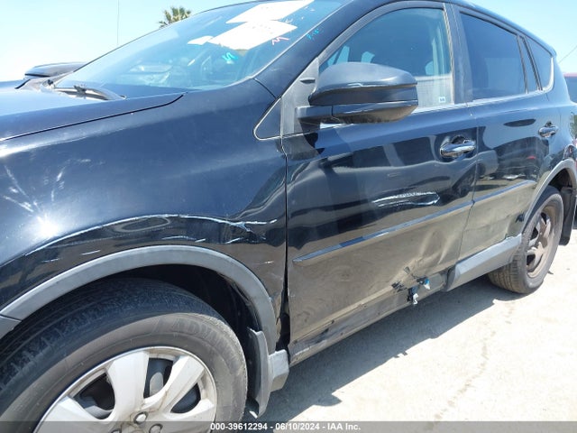Toyota RAV4 LE 2018 2T3ZFREV5JW429968 Image 6