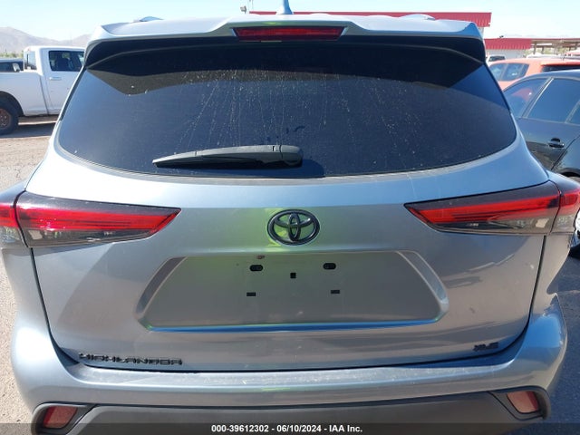 Toyota Highlander Xle 2021 5TDHZRAHXMS033124 Image 16