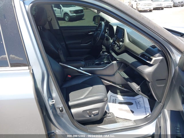 Toyota Highlander Xle 2021 5TDHZRAHXMS033124 Image 5