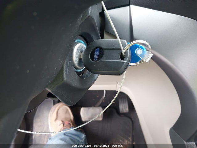 Ford ESCAPE SE 2017 1FMCU0GD0HUC24850 Image 11