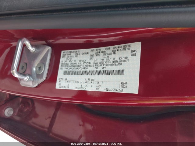Ford ESCAPE SE 2017 1FMCU0GD0HUC24850 Image 9