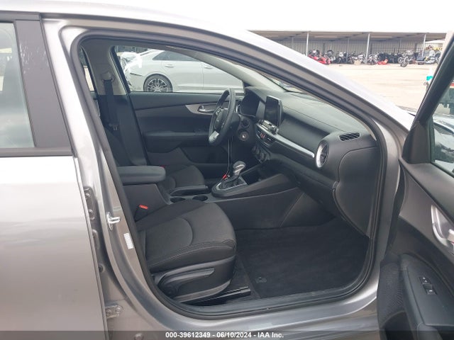 KIA Forte Lxs 2023 3KPF24AD4PE666406 Image 5