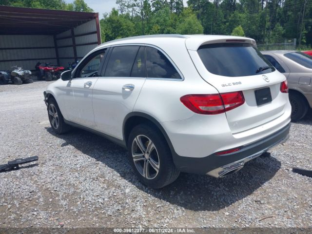 WDC0G4JB4HF143068 Mercedes-Benz GLC 300
