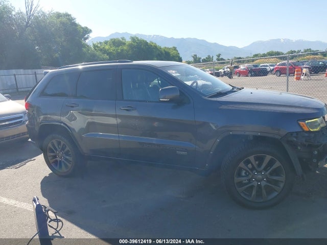 1C4RJFBG4GC355702 Jeep Grand Cherokee Limited 75th Anniversary