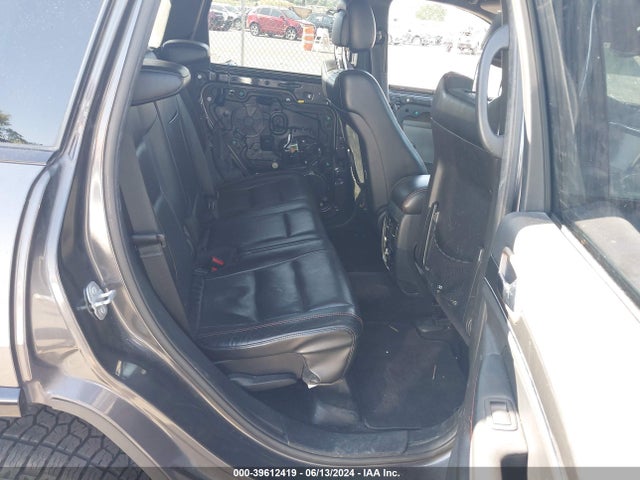 1C4RJFBG4GC355702 Jeep Grand Cherokee Limited 75th Anniversary