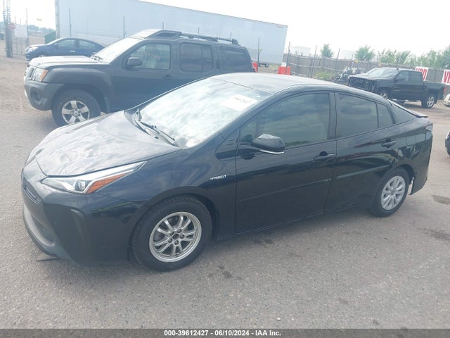 Toyota Prius Le 2019 JTDKARFU7K3083366 Image 2