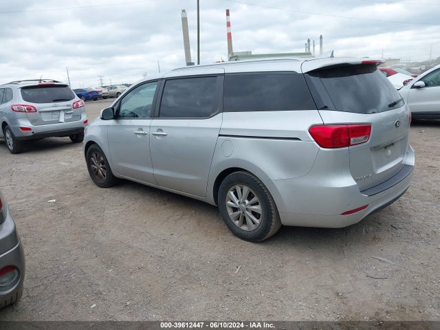 KIA SEDONA LX 2016 KNDMB5C16G6081932 Image 3