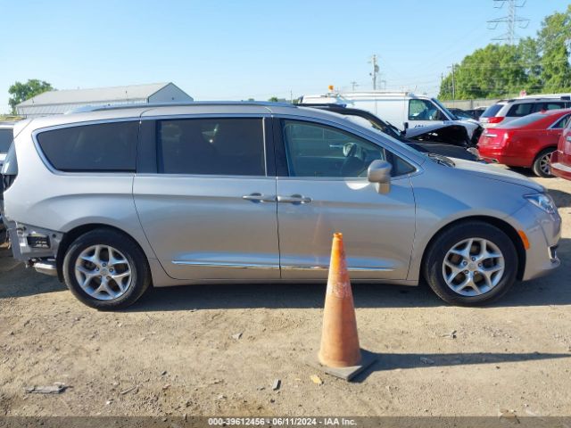 2C4RC1EG3KR506733 Chrysler Pacifica Touring L Plus