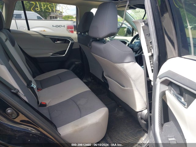 Toyota Rav4 Xle 2019 JTMP1RFV6KD007081 Image 8