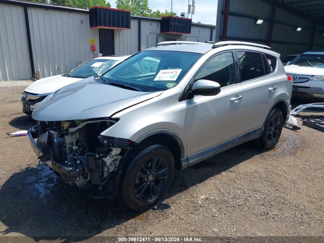 Toyota RAV4 LE 2016 2T3ZFREV3GW242558 Image 2