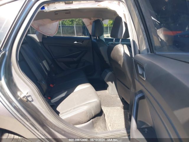 3VWE57BU8KM066762 Volkswagen Jetta 1.4t Sel