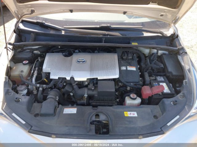 JTDKBRFU2G3021863 Toyota Prius Two