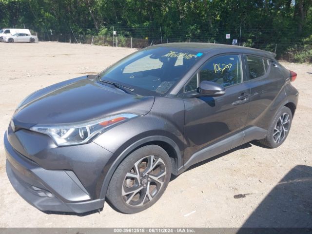 NMTKHMBX3JR029069 Toyota C-hr Xle Premium
