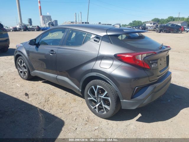 NMTKHMBX3JR029069 Toyota C-hr Xle Premium