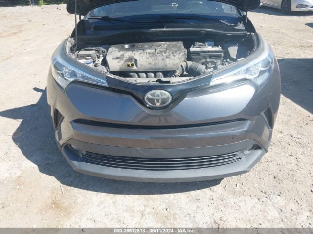 NMTKHMBX3JR029069 Toyota C-hr Xle Premium