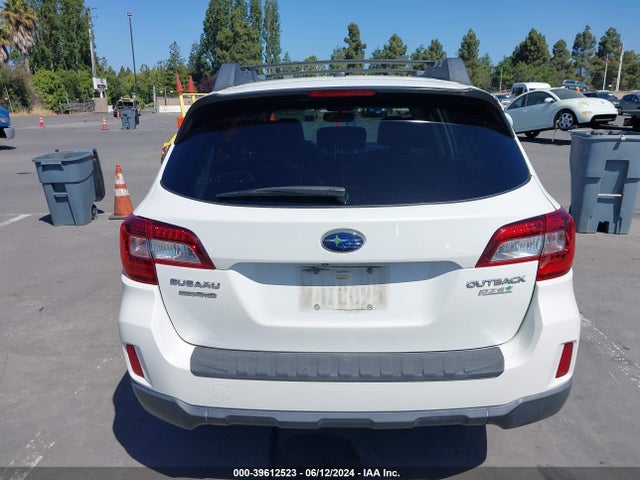 Subaru Outback 2.5i Limited 2015 4S4BSAJC3F3243306 Image 16