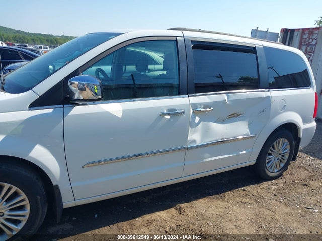 2C4RC1CG7FR572629 Chrysler Town & Country Touring-l