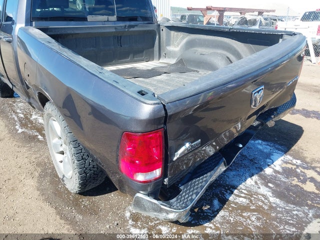 1C6RR7GM3JS230739 RAM 1500 Big Horn Quad Cab 4x4 6'4 Box