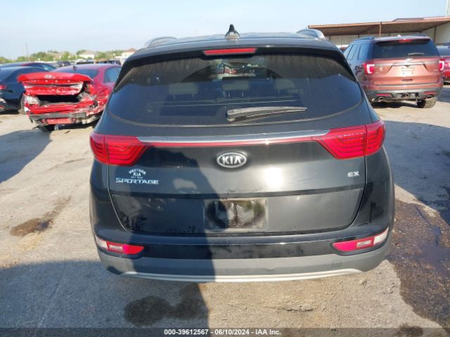 KNDPN3AC9J7477481 KIA Sportage Ex