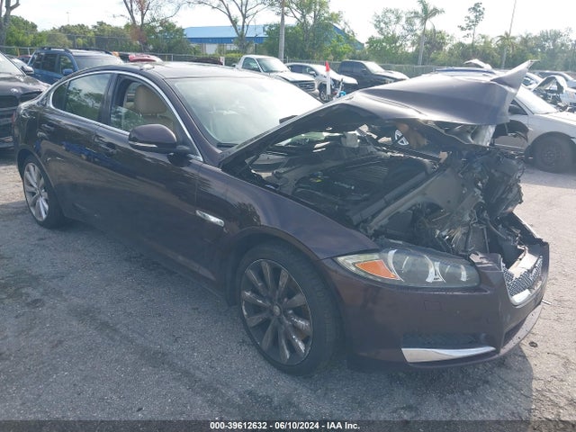 2013 JAGUAR XF SAJWJ0EF3D8S73723 Photo 0