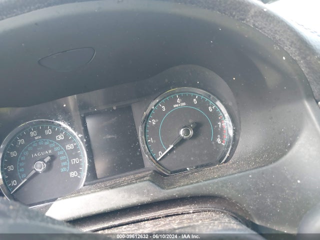 2013 JAGUAR XF SAJWJ0EF3D8S73723 Photo 6