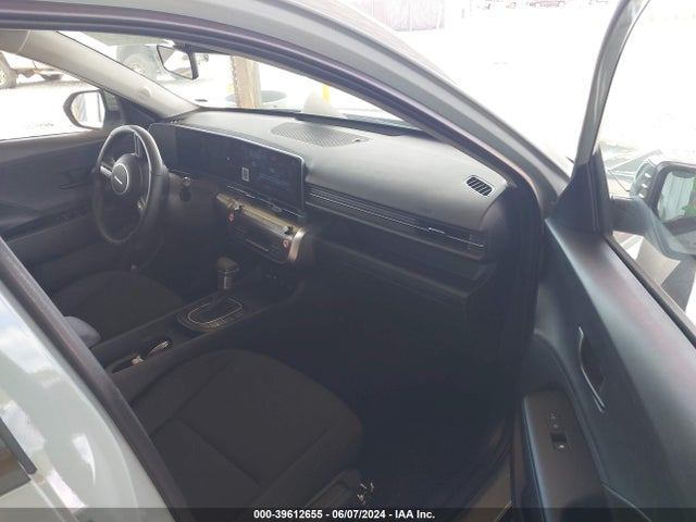 Hyundai Kona Sel 2024 KM8HBCAB8RU124369 Image 5