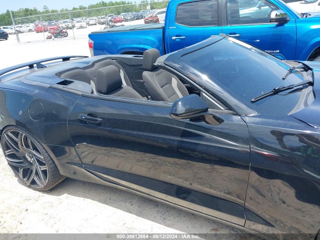 Chevrolet Camaro 1ss 2018 1G1FF3D79J0151821 Image 12