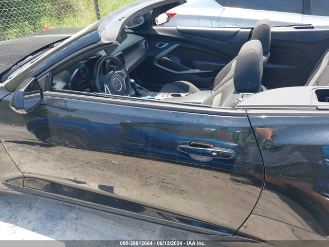 Chevrolet Camaro 1ss 2018 1G1FF3D79J0151821 Image 13
