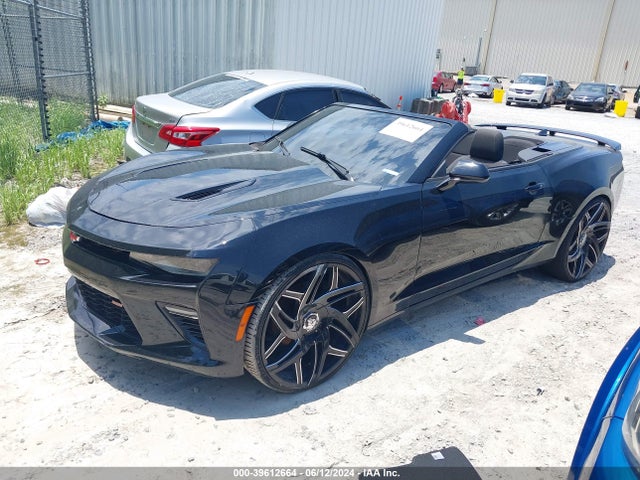 Chevrolet Camaro 1ss 2018 1G1FF3D79J0151821 Image 2