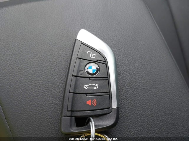 BMW I4 M50 2023 WBY33AW08PFN67113 Image 11
